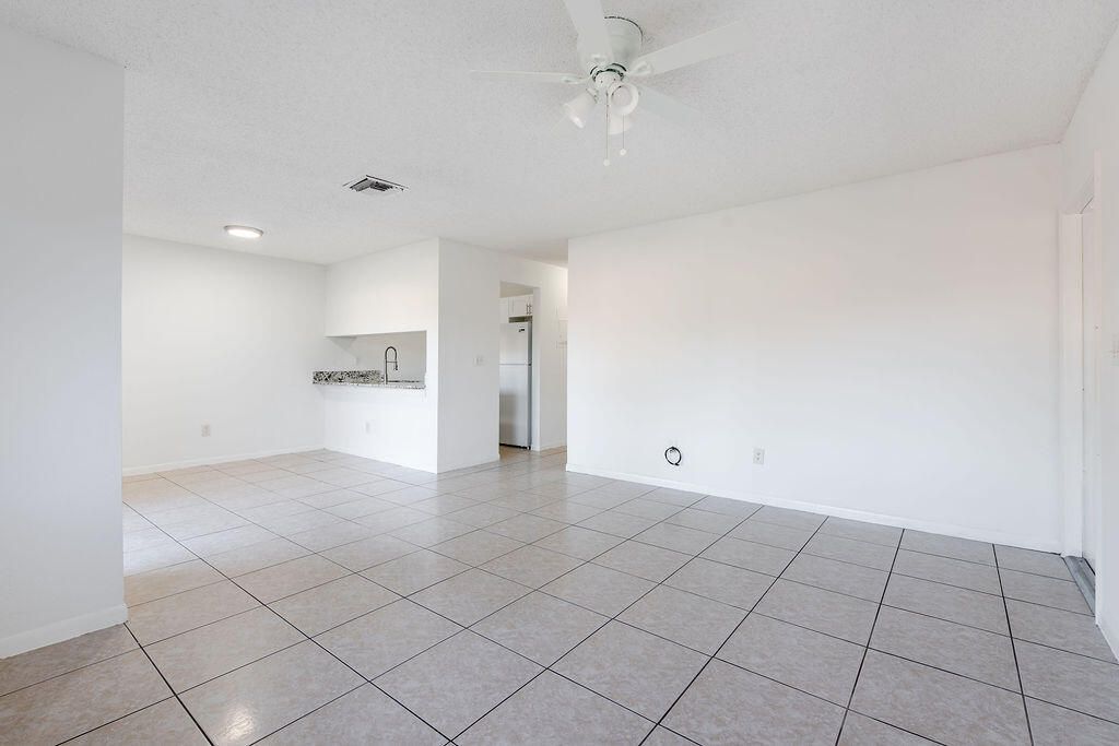 Photo of 6053 10th Avenue N #239, Lake Worth, FL 33463 (MLS # R11152603)