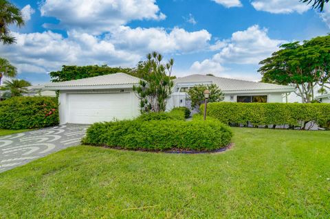 Single Family Residence in Boynton Beach FL 28 Estate Drive Dr.jpg