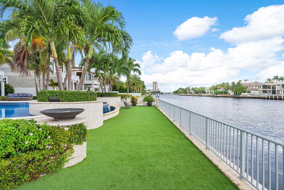 ROYAL PALM YACHT & COUNTR - Residential