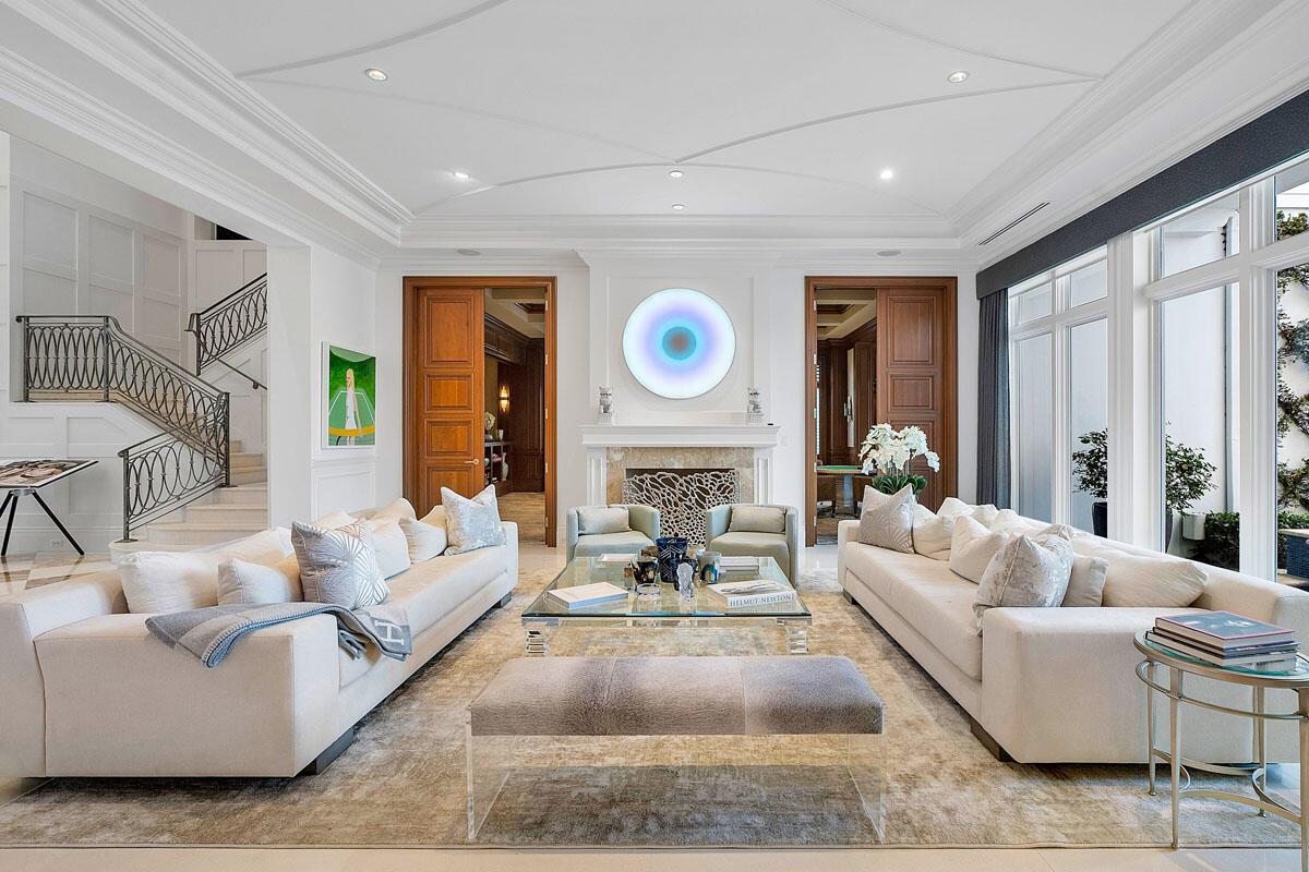 ROYAL PALM YACHT & COUNTR - Residential