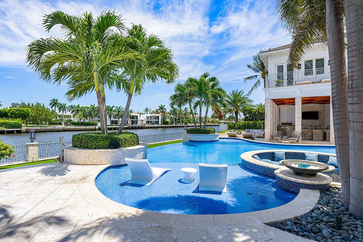 ROYAL PALM YACHT & COUNTR - Residential