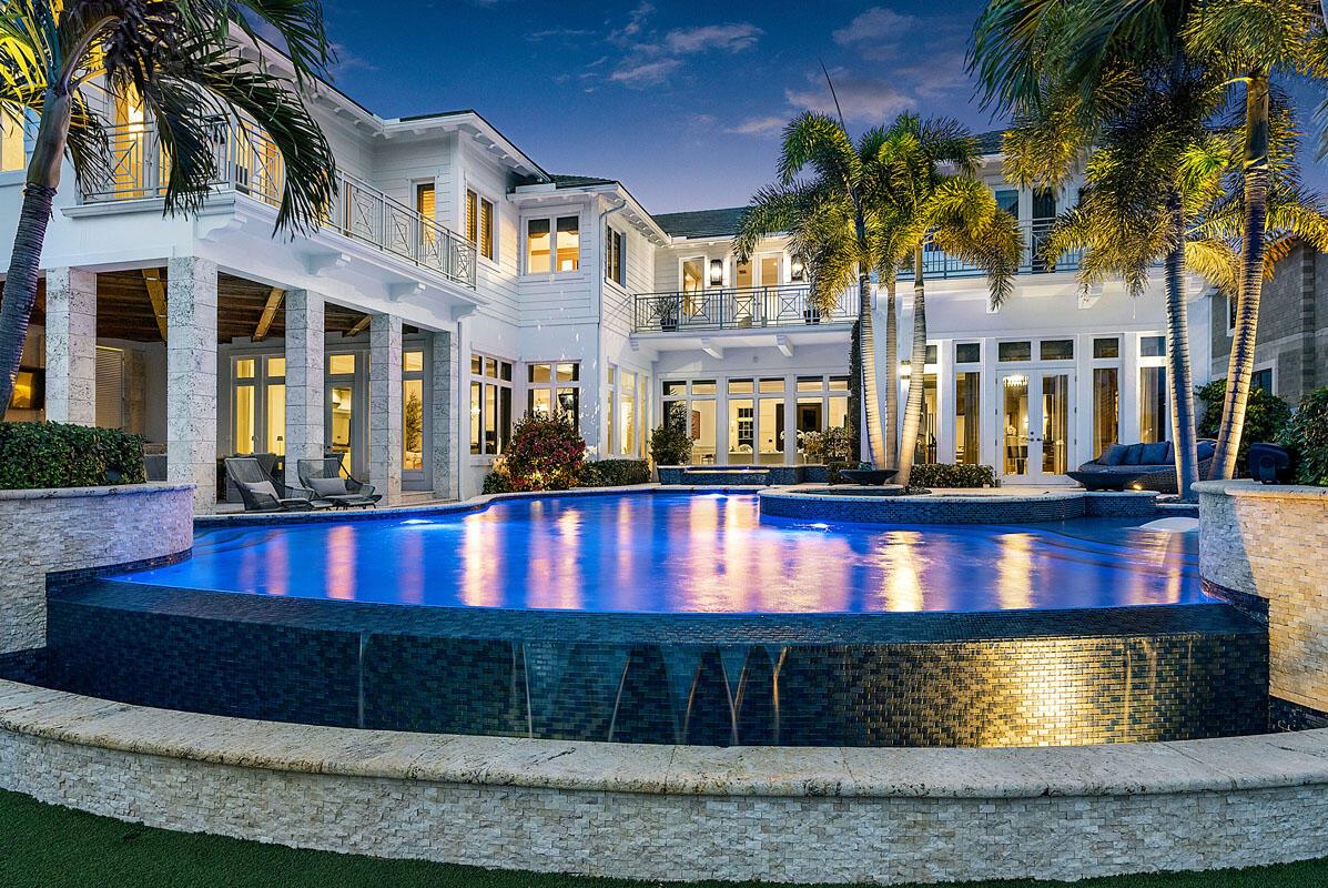 ROYAL PALM YACHT & COUNTR - Residential