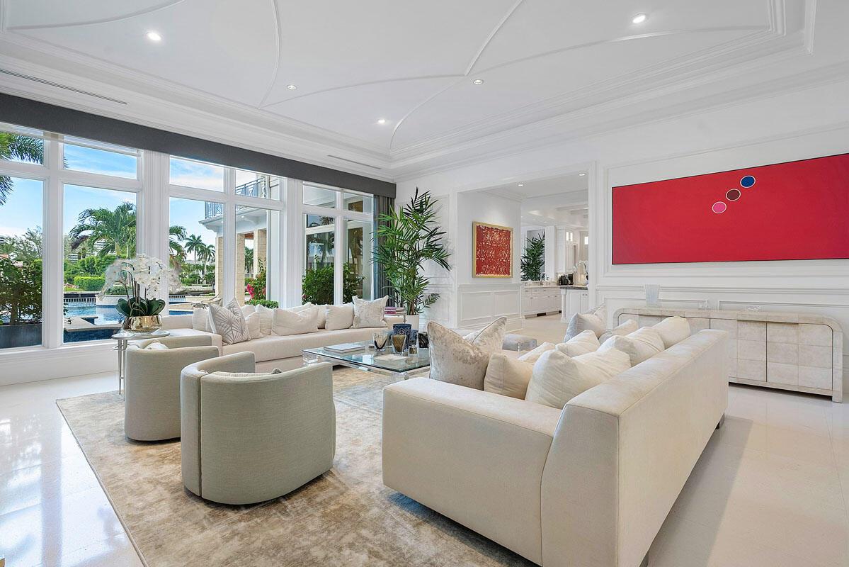 ROYAL PALM YACHT & COUNTR - Residential