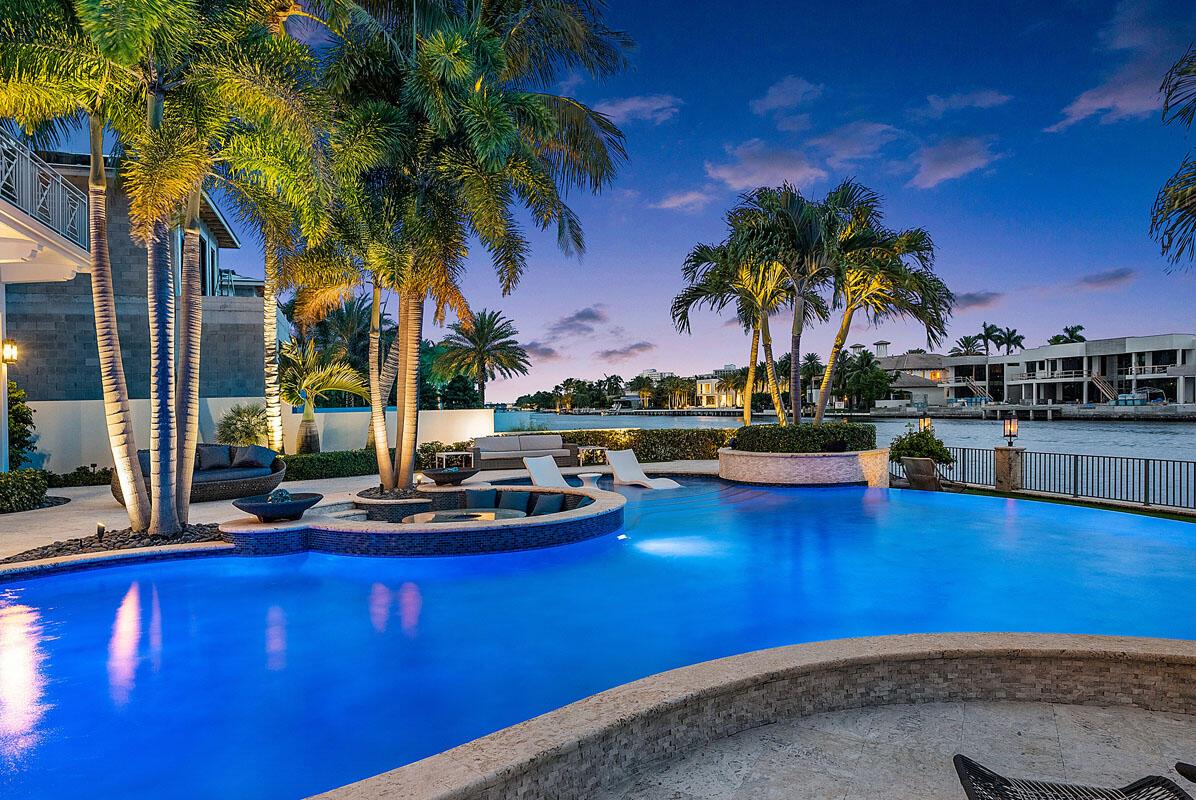 ROYAL PALM YACHT & COUNTR - Residential