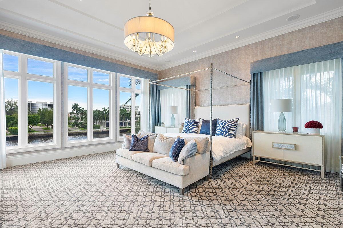 ROYAL PALM YACHT & COUNTR - Residential