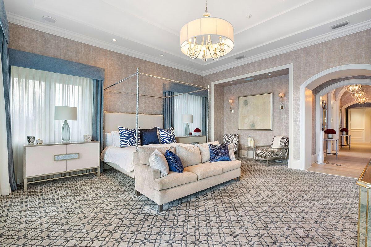 ROYAL PALM YACHT & COUNTR - Residential