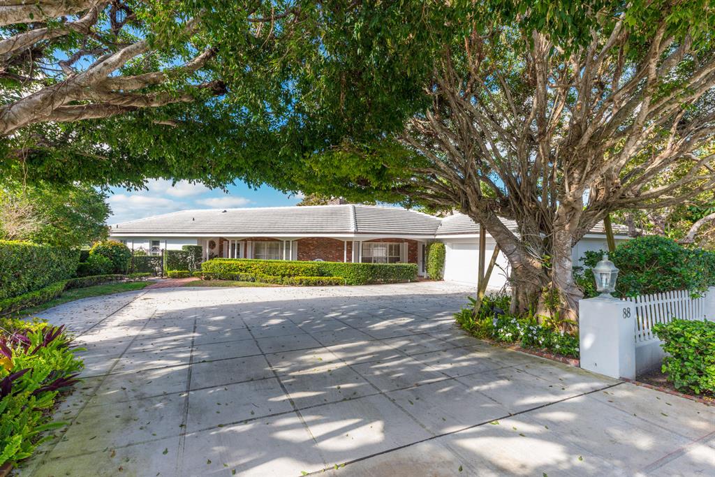 JUPITER INLET COLONY - Residential