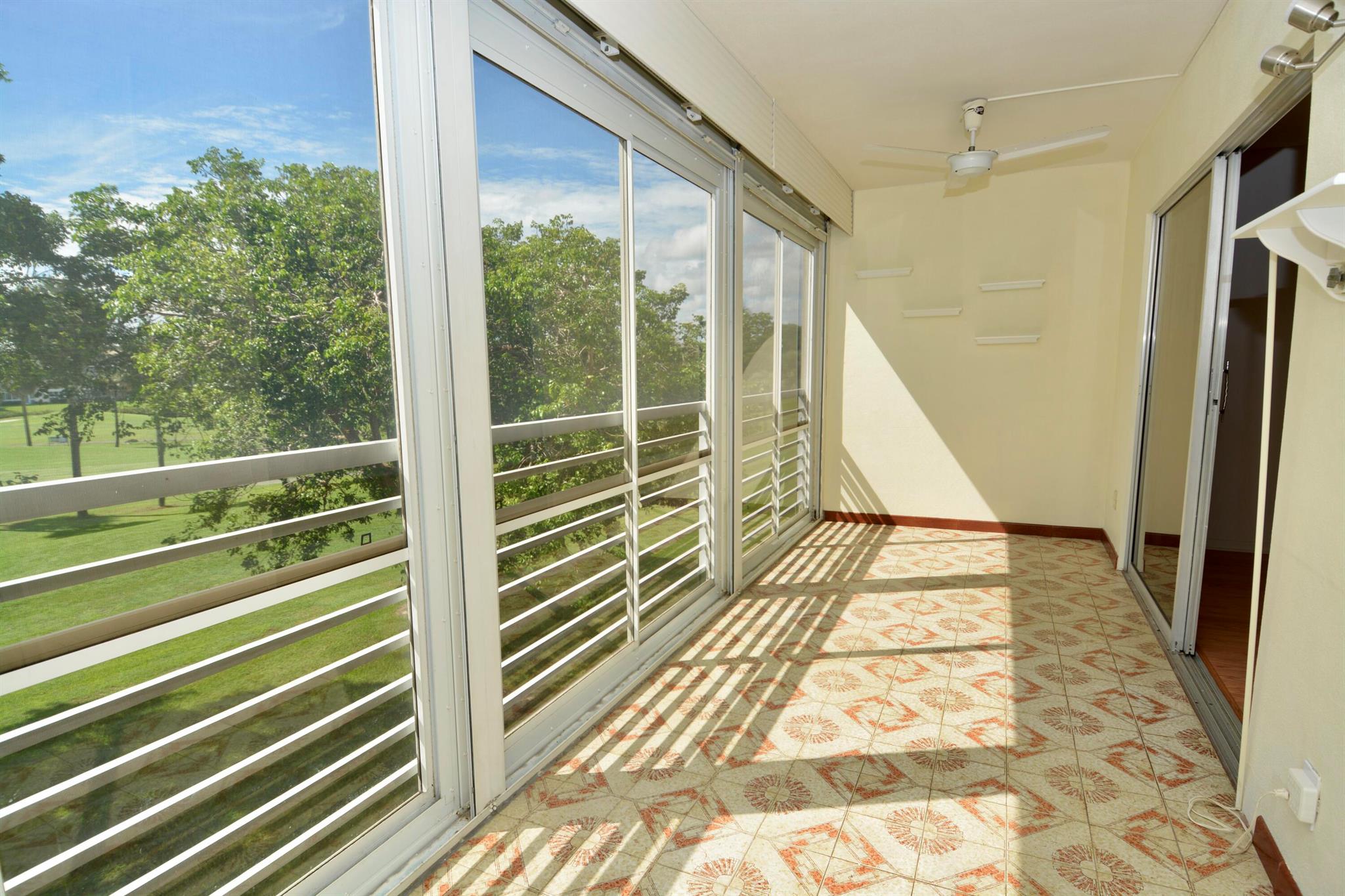 PORTOFINO VILLAGE 1-E CON - Residential