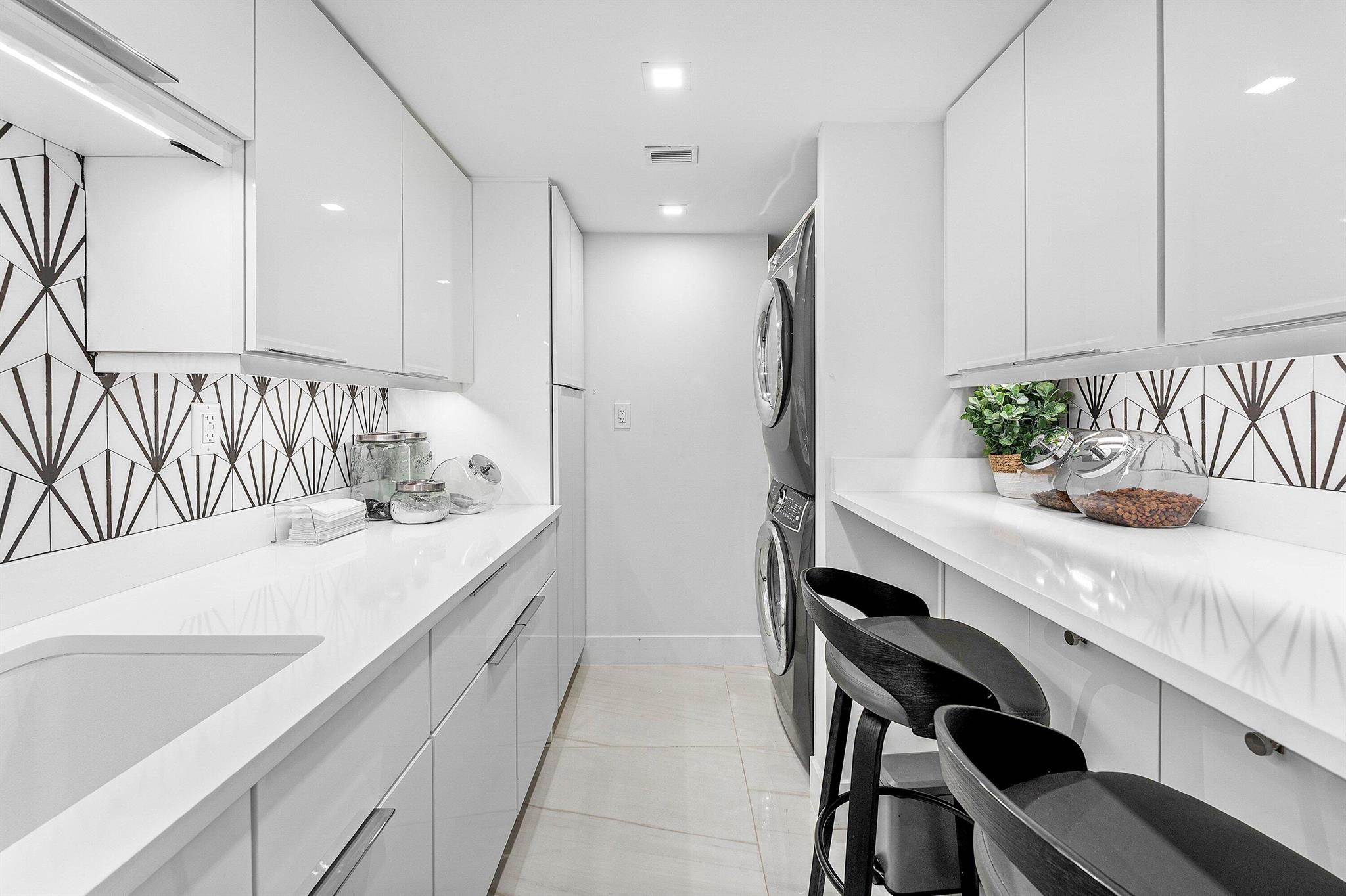 MERIDIAN OF PALM BEACH CO - Residential