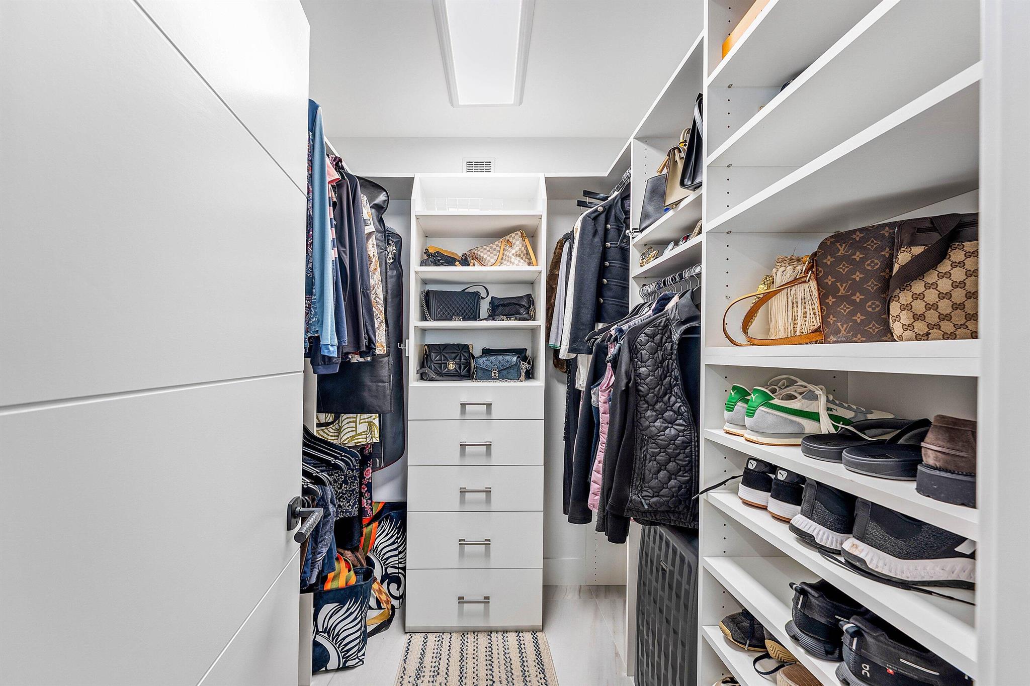 MERIDIAN OF PALM BEACH CO - Residential