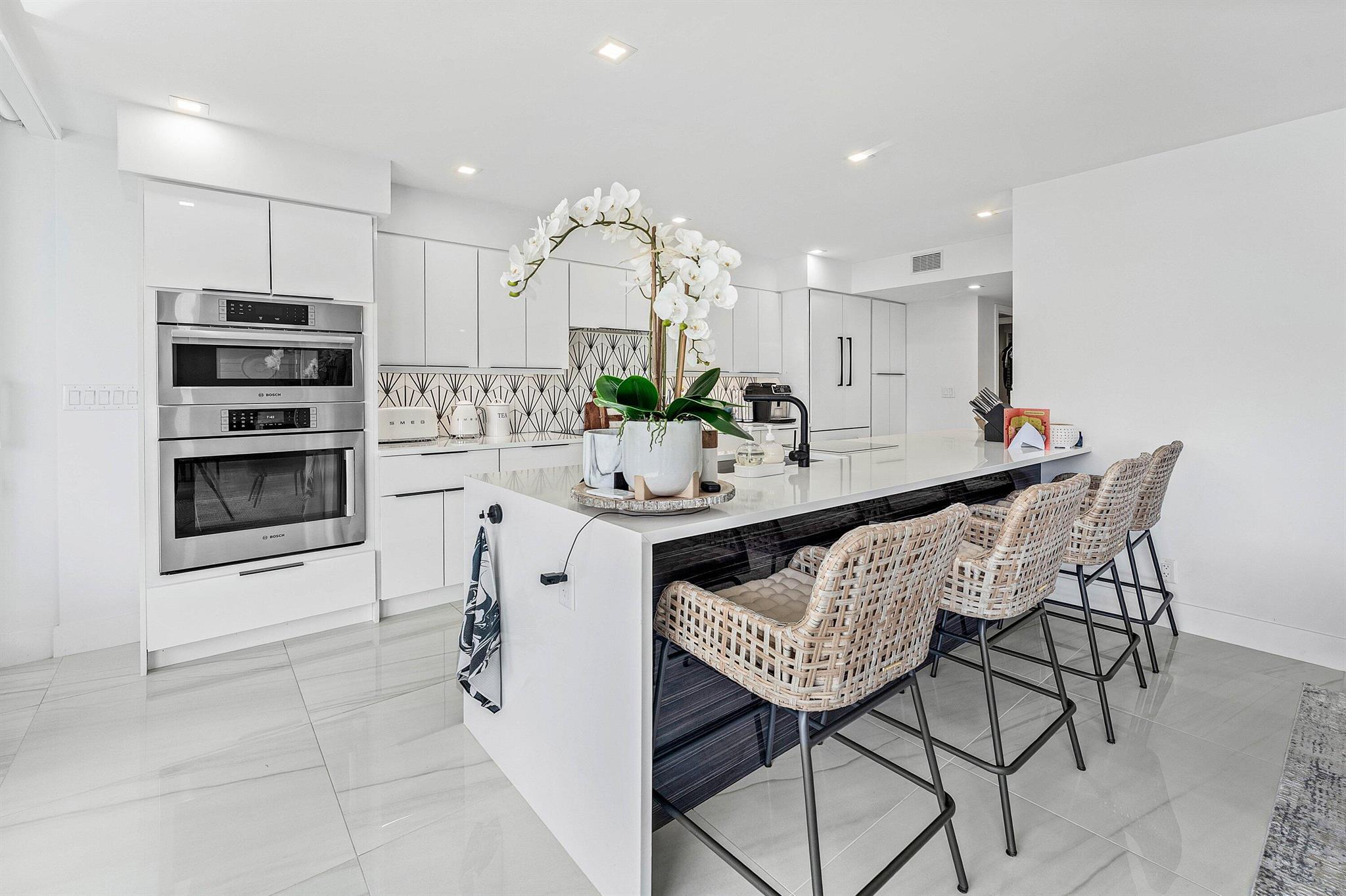 MERIDIAN OF PALM BEACH CO - Residential