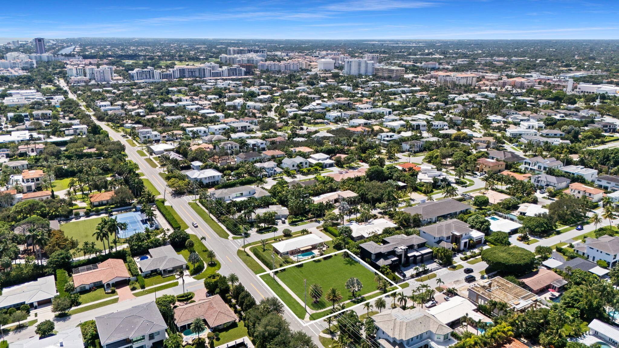 498 NE 10th Street