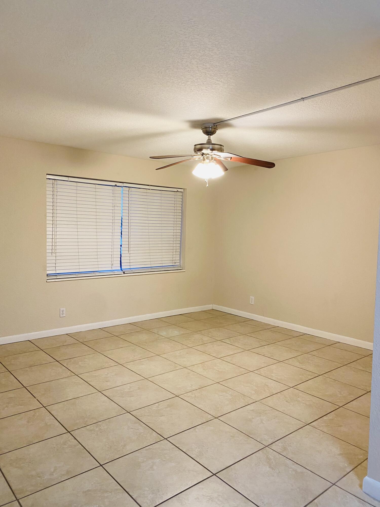 MARINA - Residential Lease