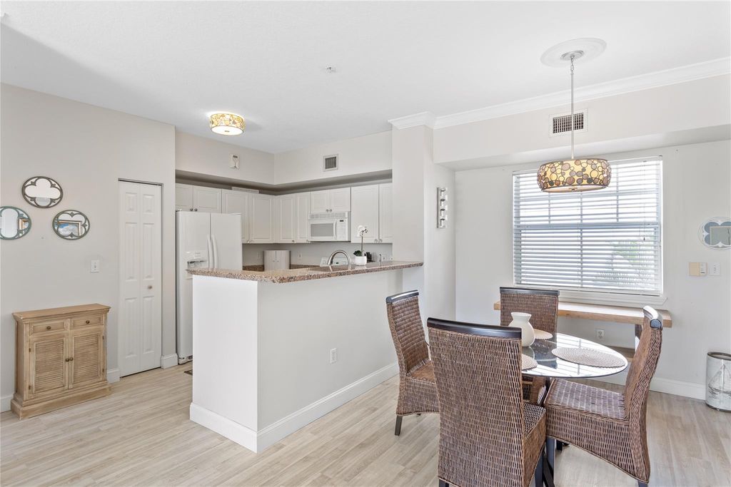 Photo of 580 S Sapodilla Avenue #308, West Palm Beach, FL 33401 (MLS # F10502301)