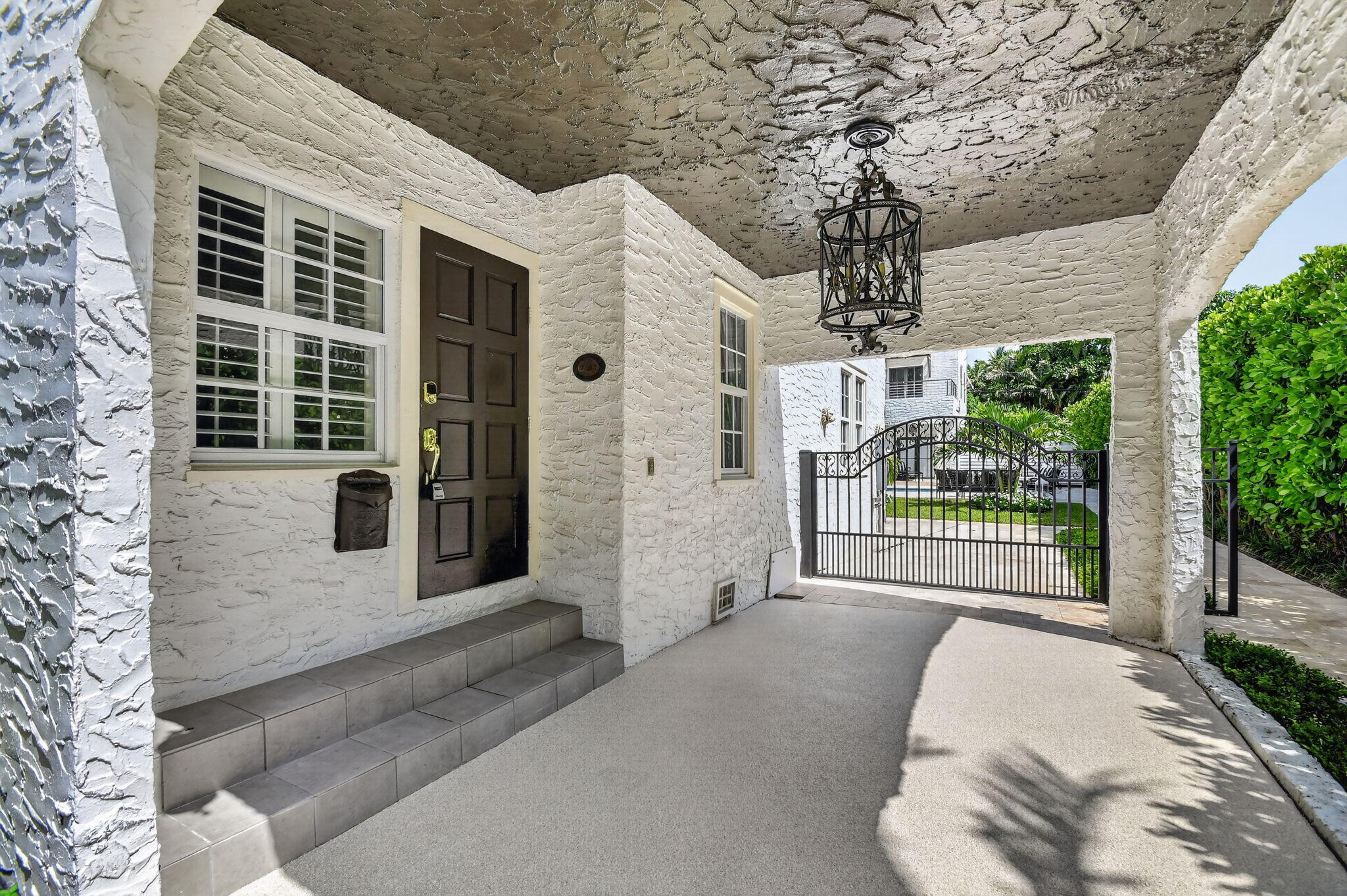 807 Ardmore Road