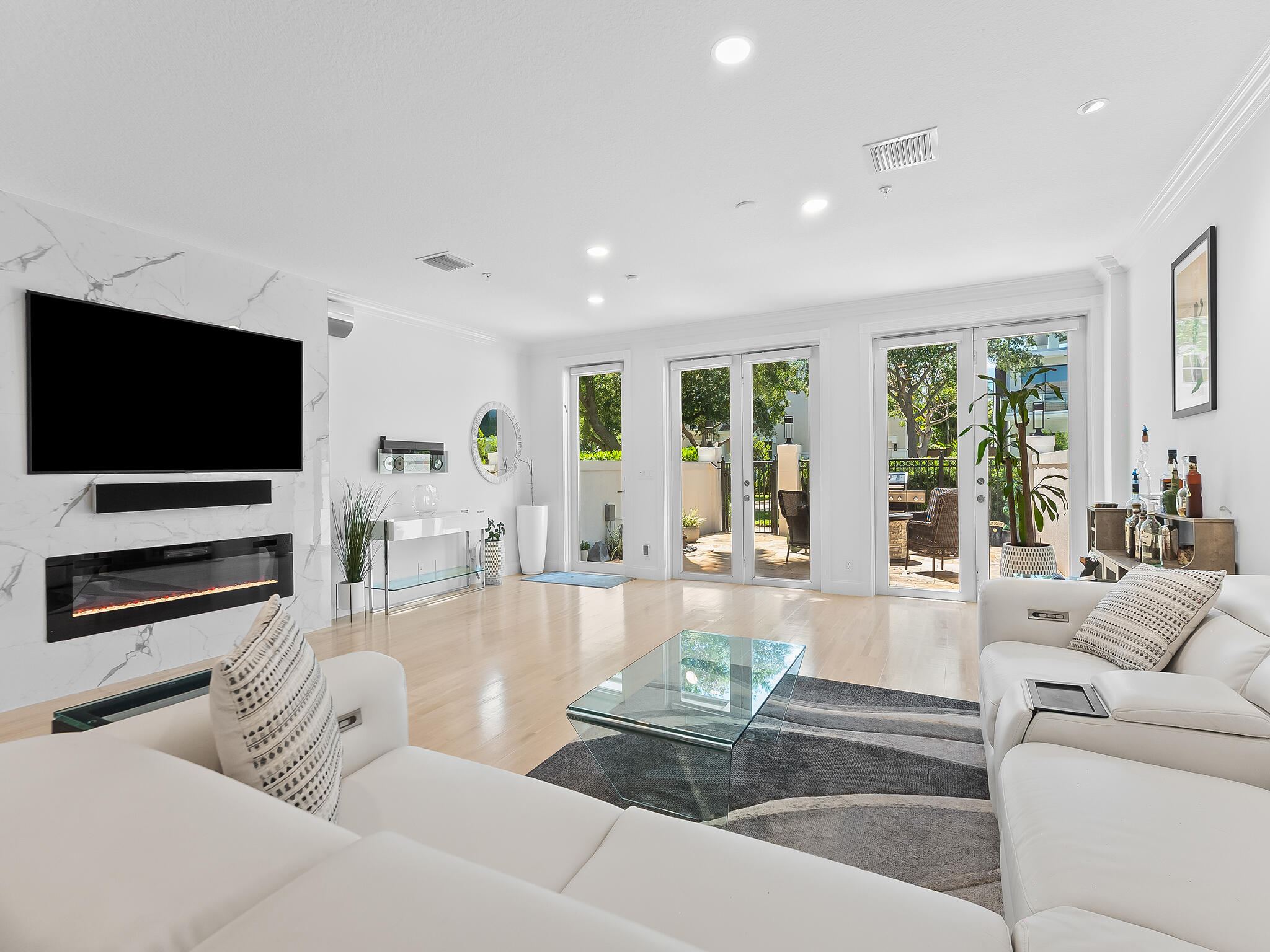 Coral Ridge - Residential