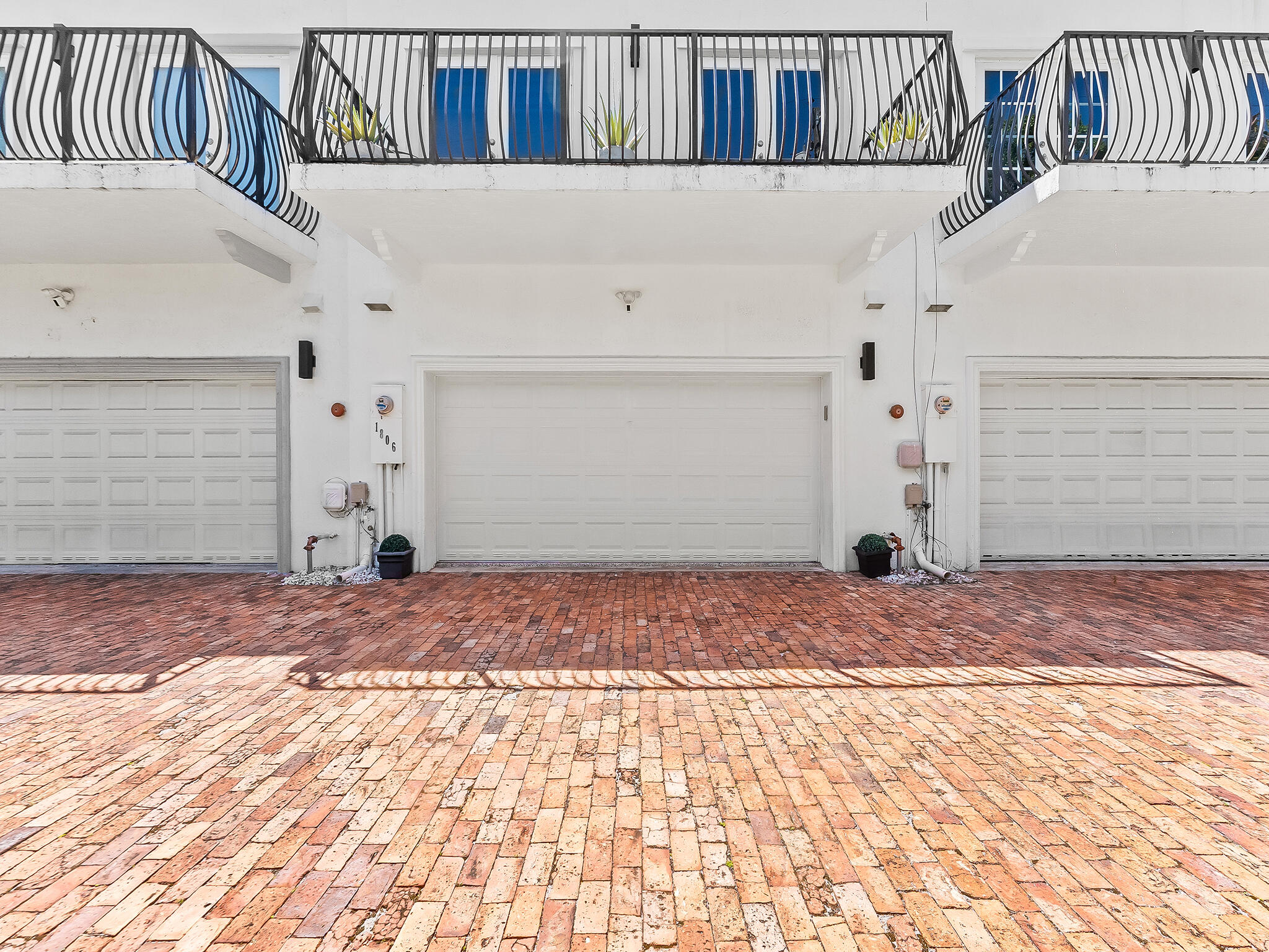 Coral Ridge - Residential