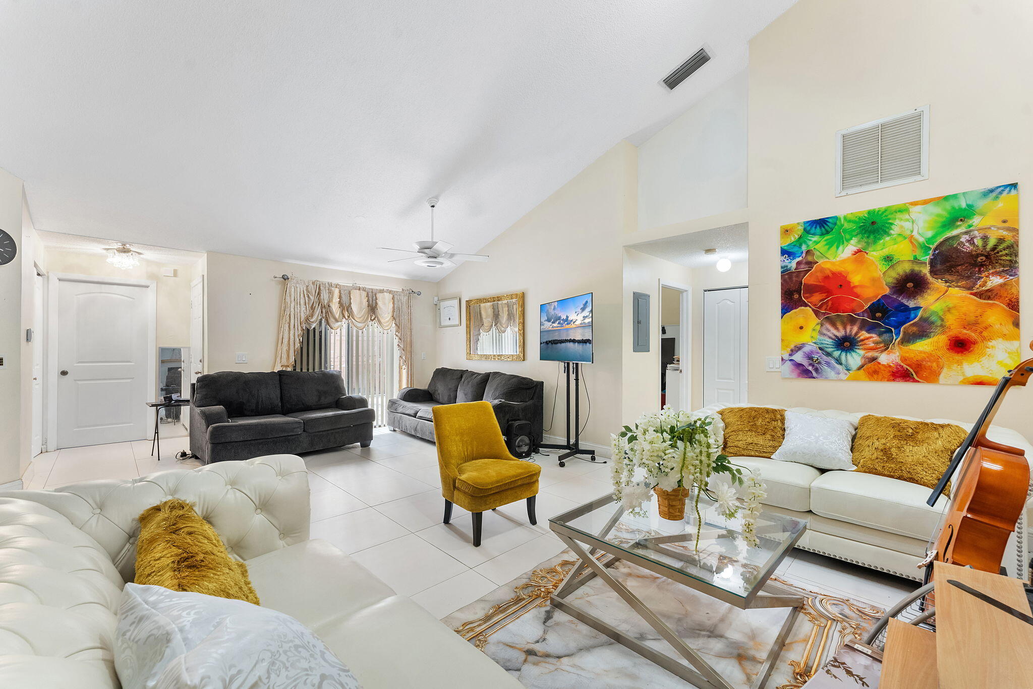 4353 Woodstock Drive A