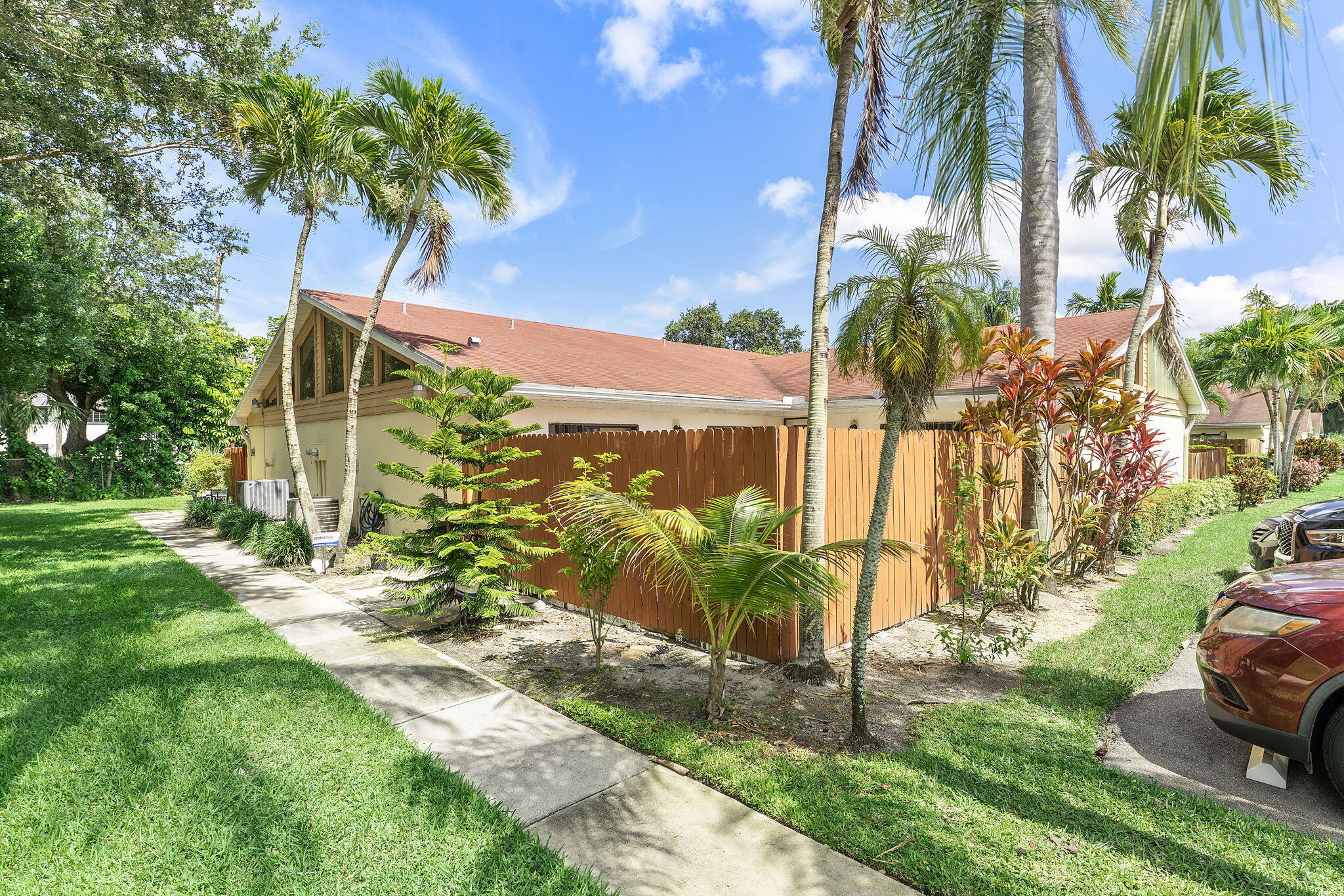 4353 Woodstock Drive A