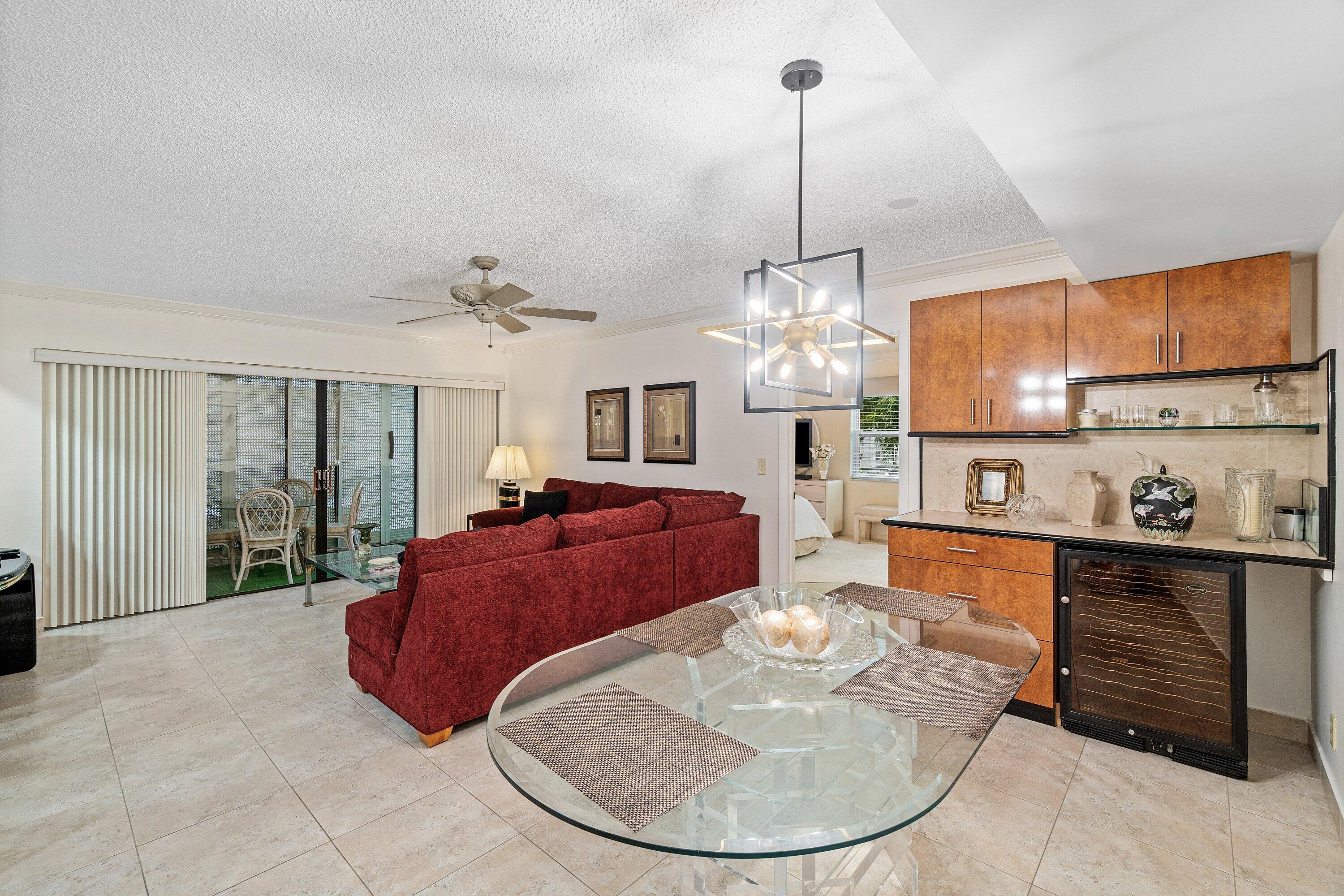 KINGS POINT CAPRI CONDOS - Residential