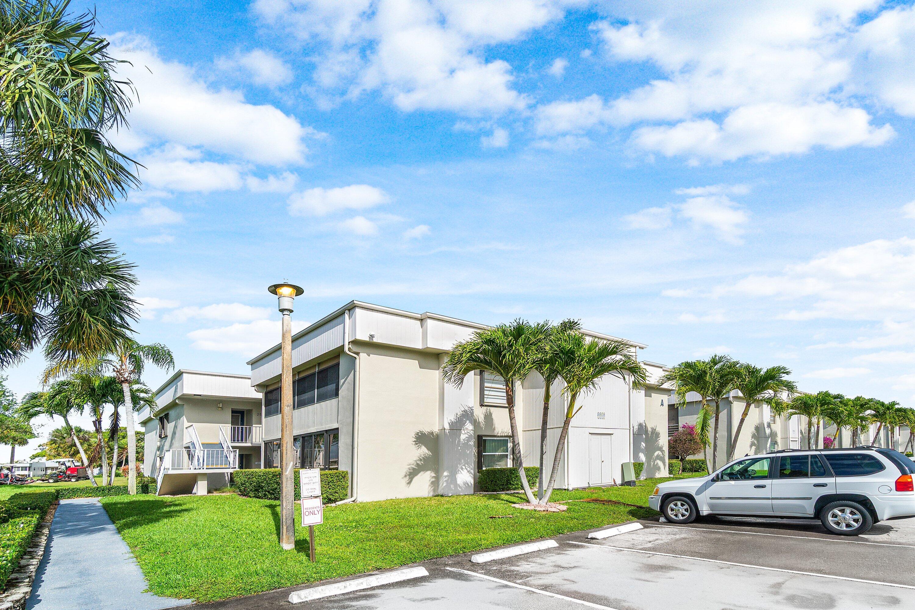 KINGS POINT CAPRI CONDOS - Residential