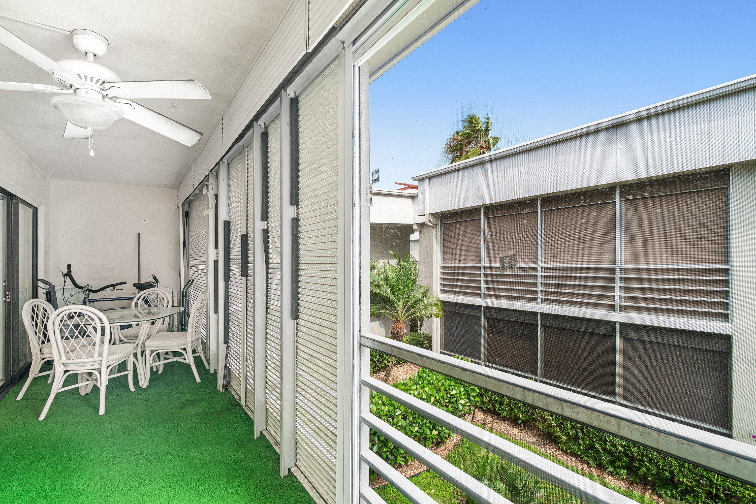 KINGS POINT CAPRI CONDOS - Residential