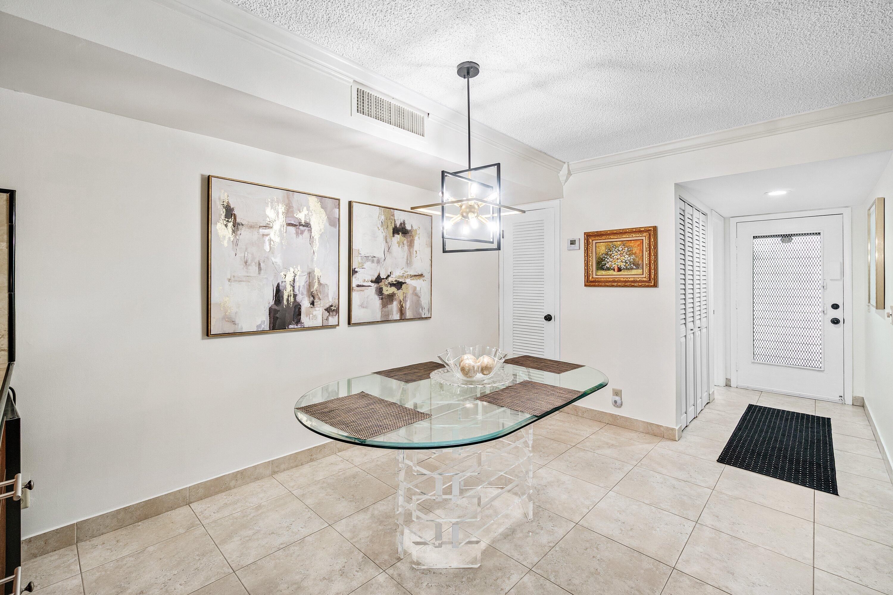 KINGS POINT CAPRI CONDOS - Residential