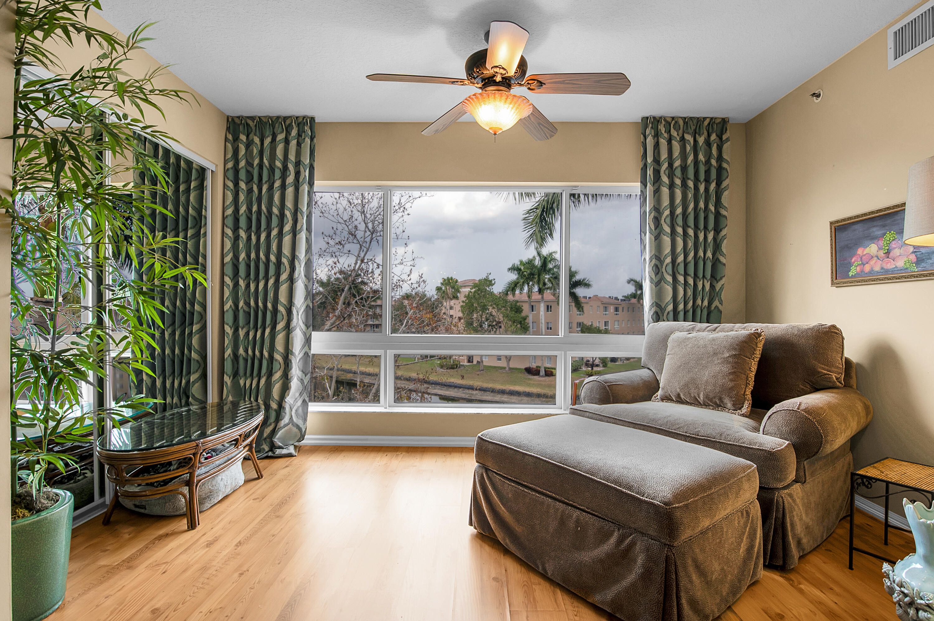 CORAL COVE CONDO - Residential