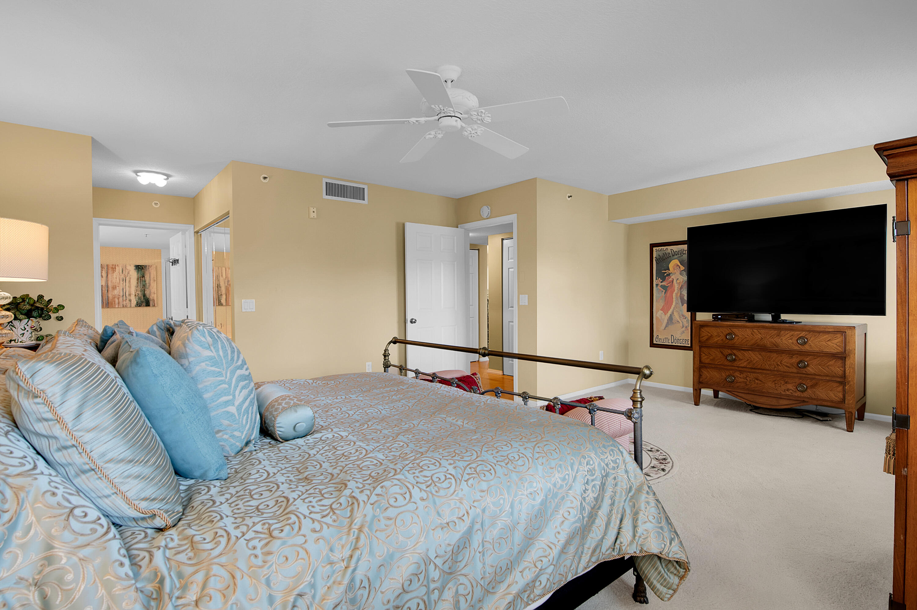 CORAL COVE CONDO - Residential