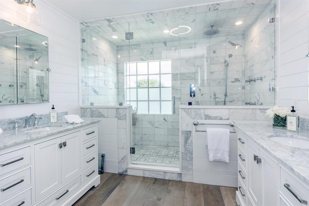 MARINERS KEY - Residential