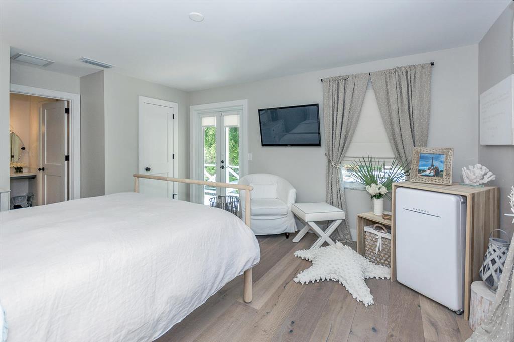 MARINERS KEY - Residential