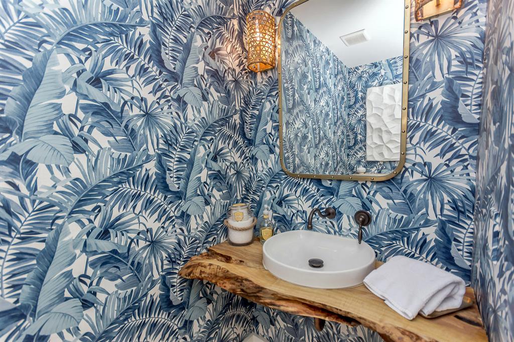 MARINERS KEY - Residential