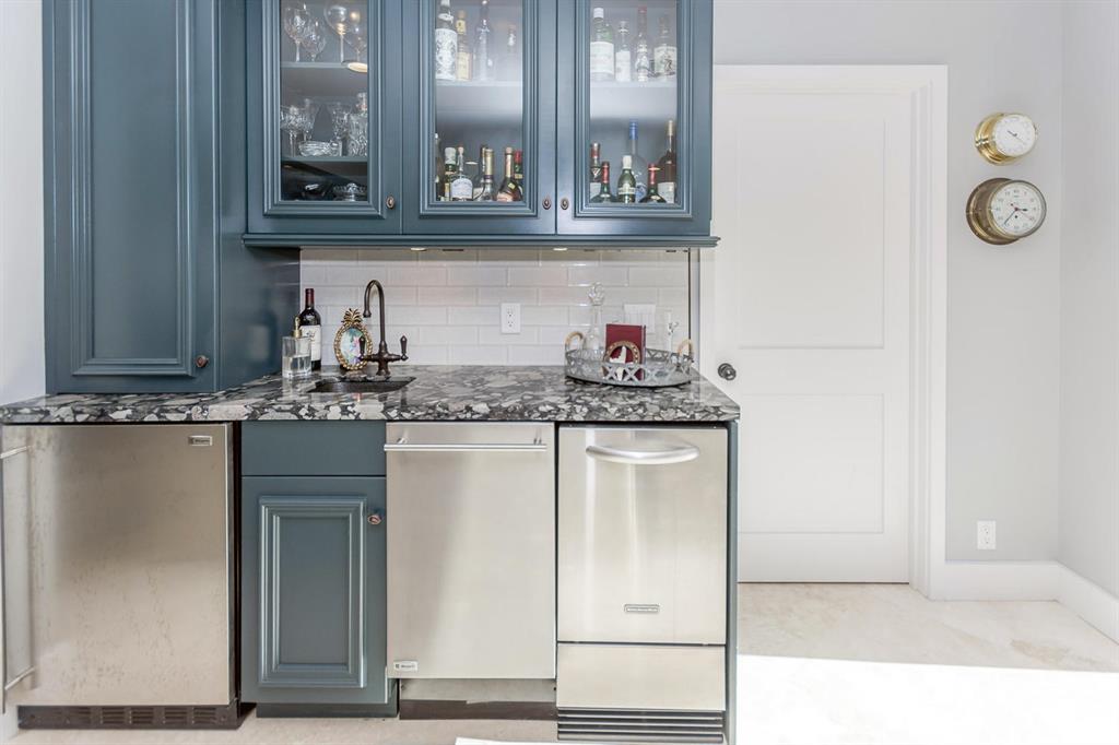 MARINERS KEY - Residential