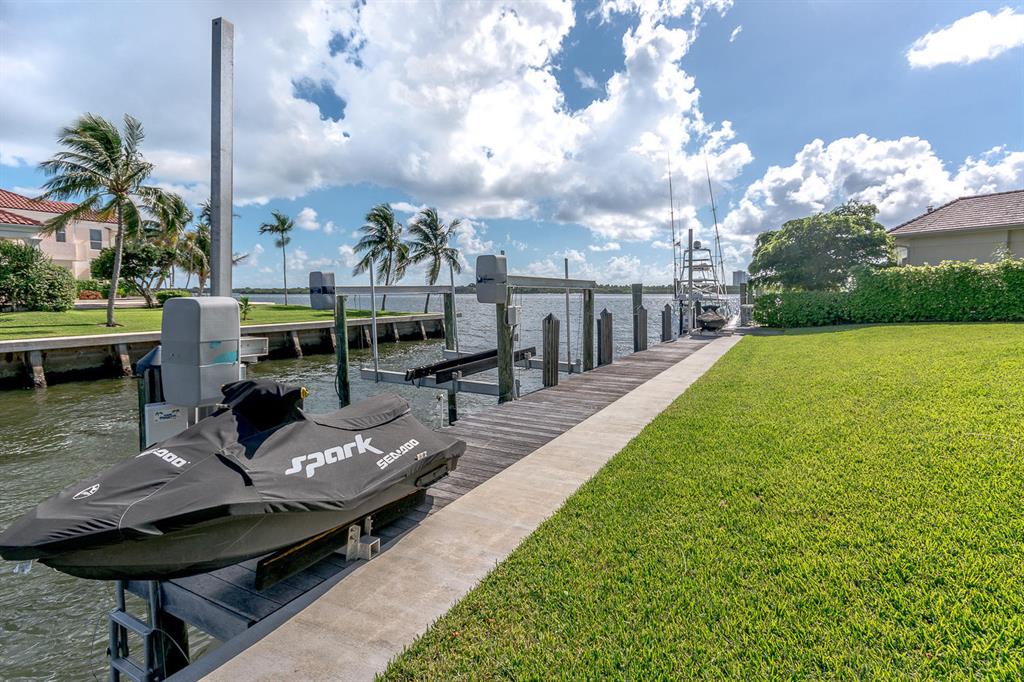 MARINERS KEY - Residential