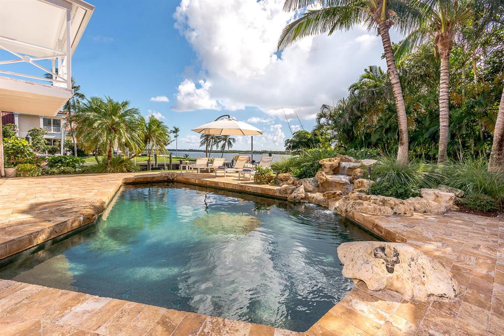 MARINERS KEY - Residential