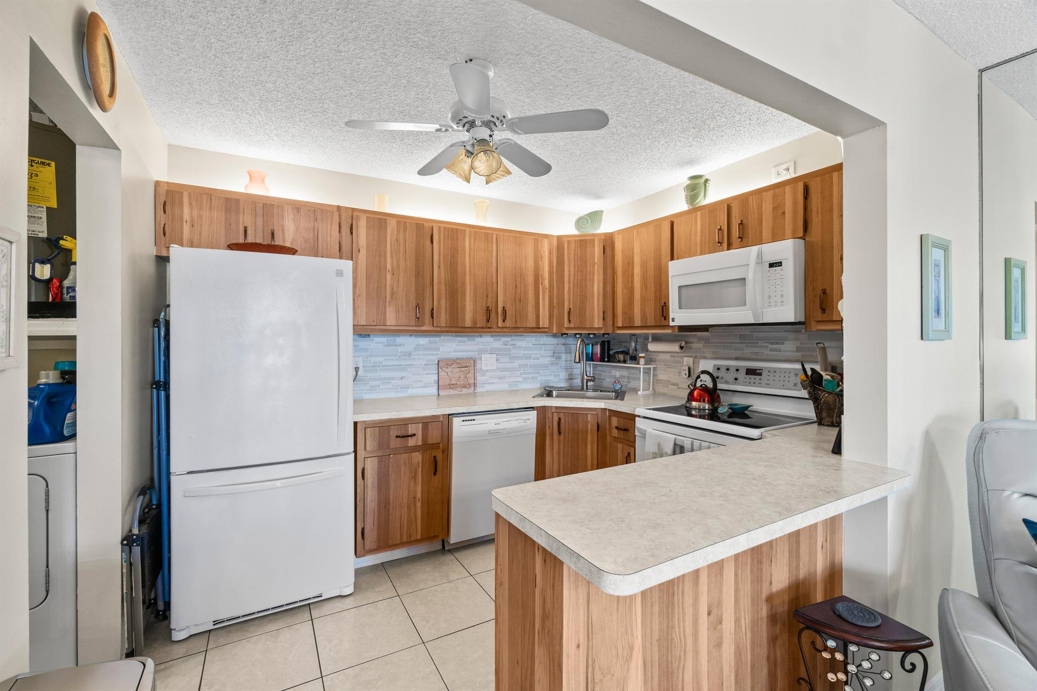 LA PINATA CONDO - Residential