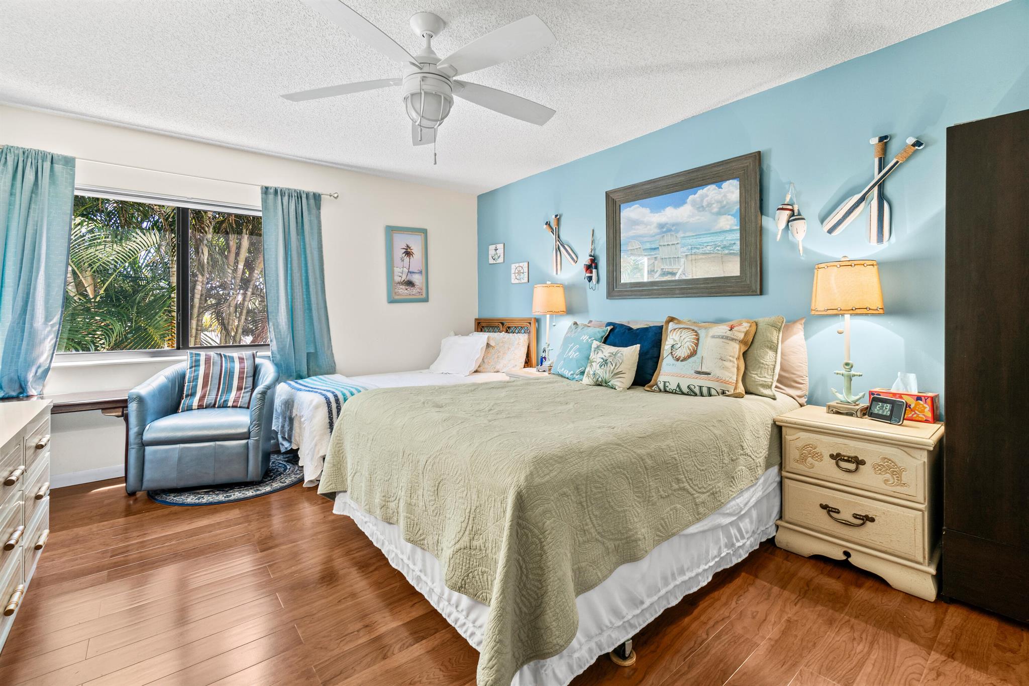 LA PINATA CONDO - Residential
