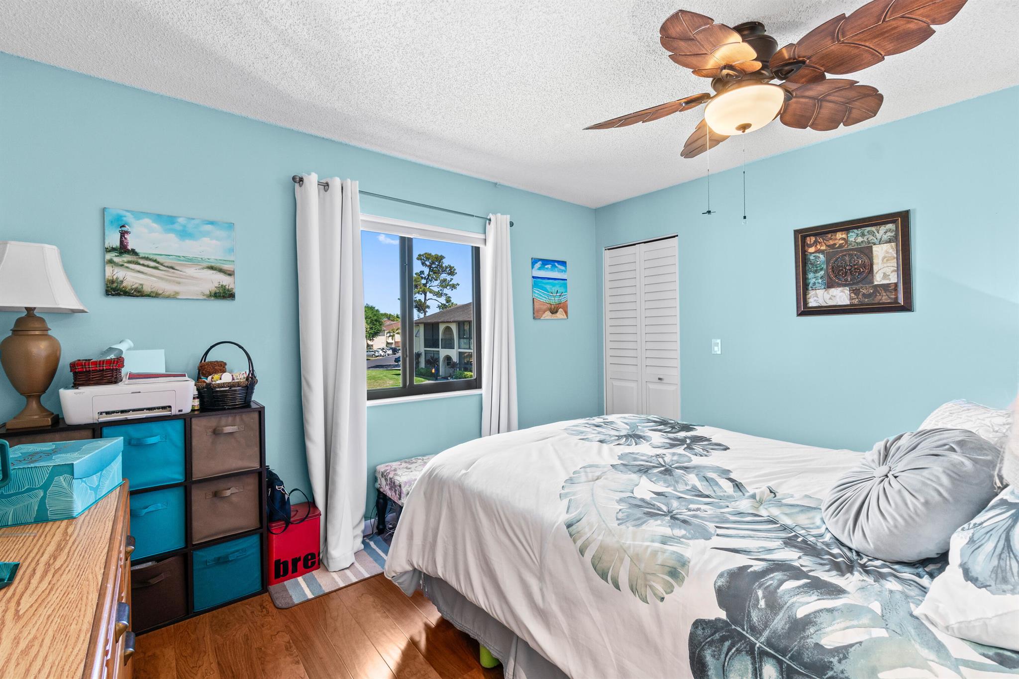 LA PINATA CONDO - Residential