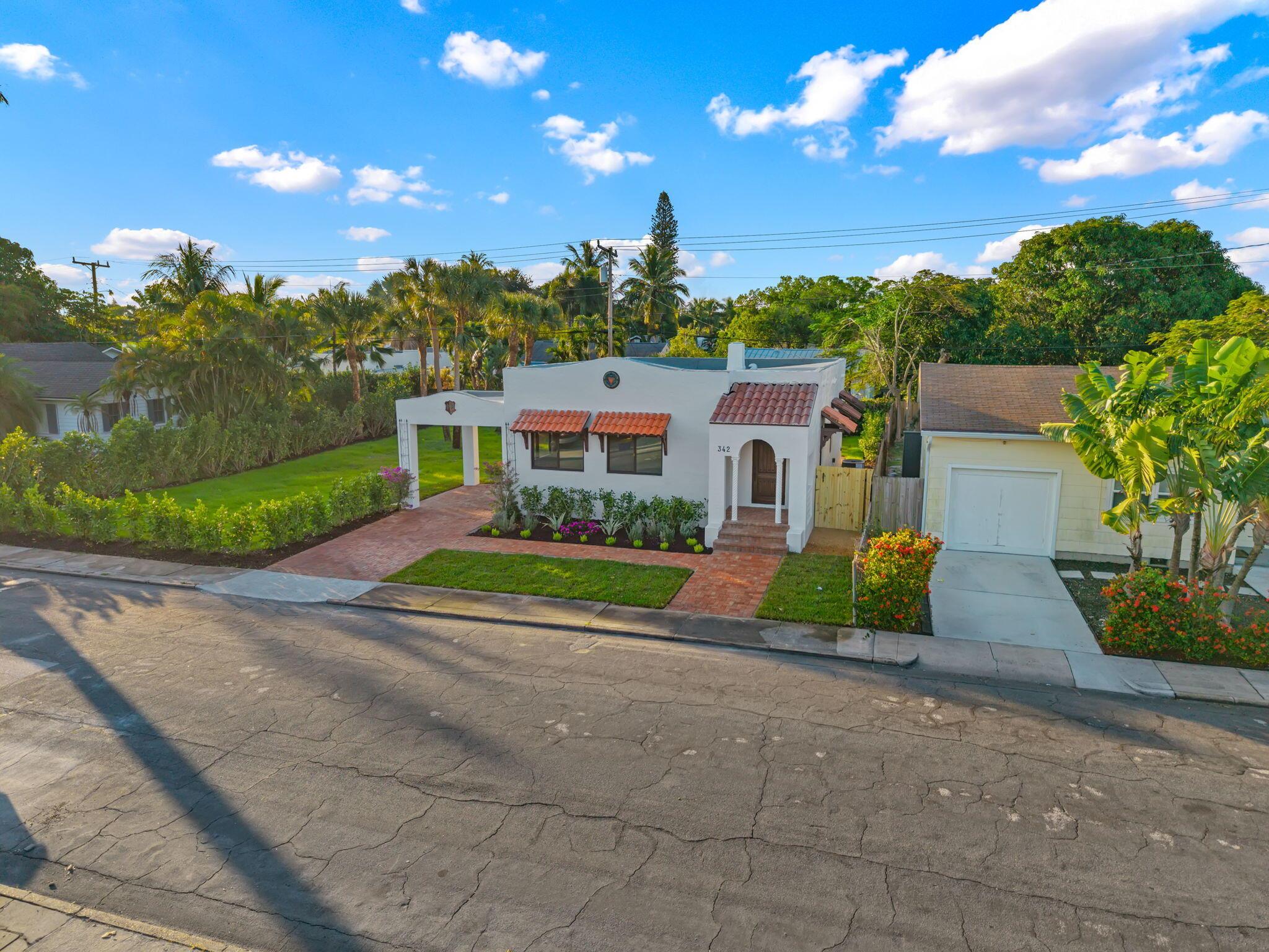 ESTATES OF SOUTH PALM BEA - Residential