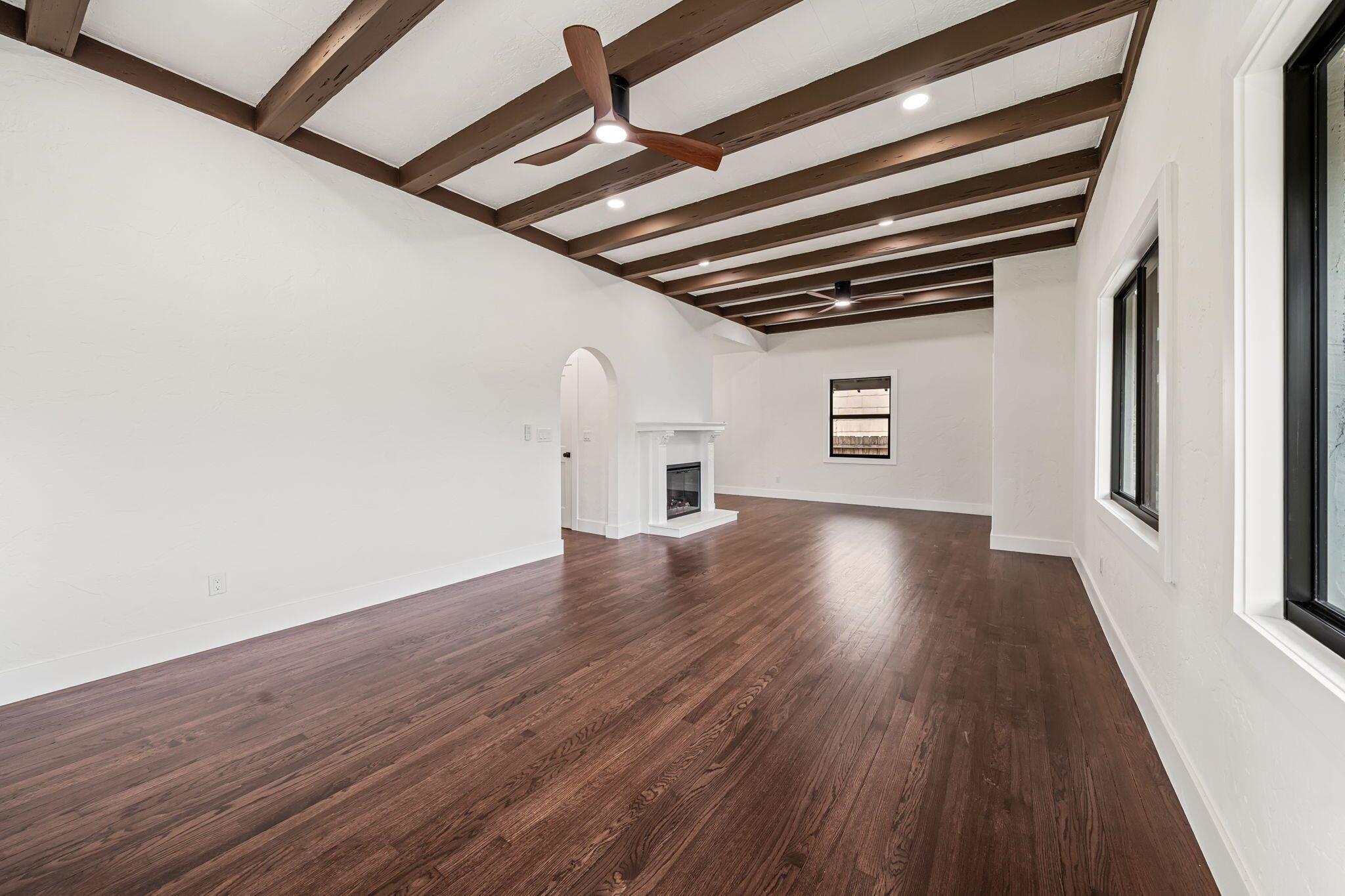 ESTATES OF SOUTH PALM BEA - Residential