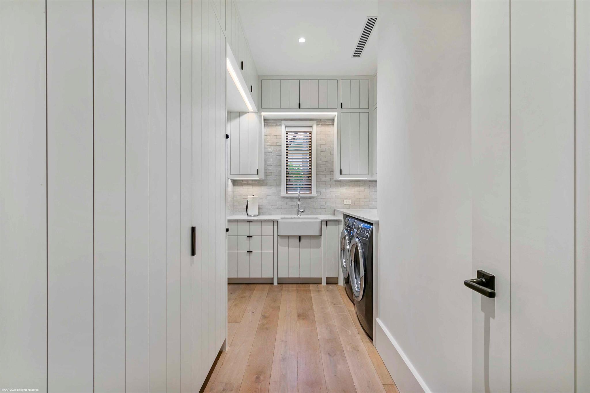 EQUESTRIAN CLUB ESTATES 2 - Residential