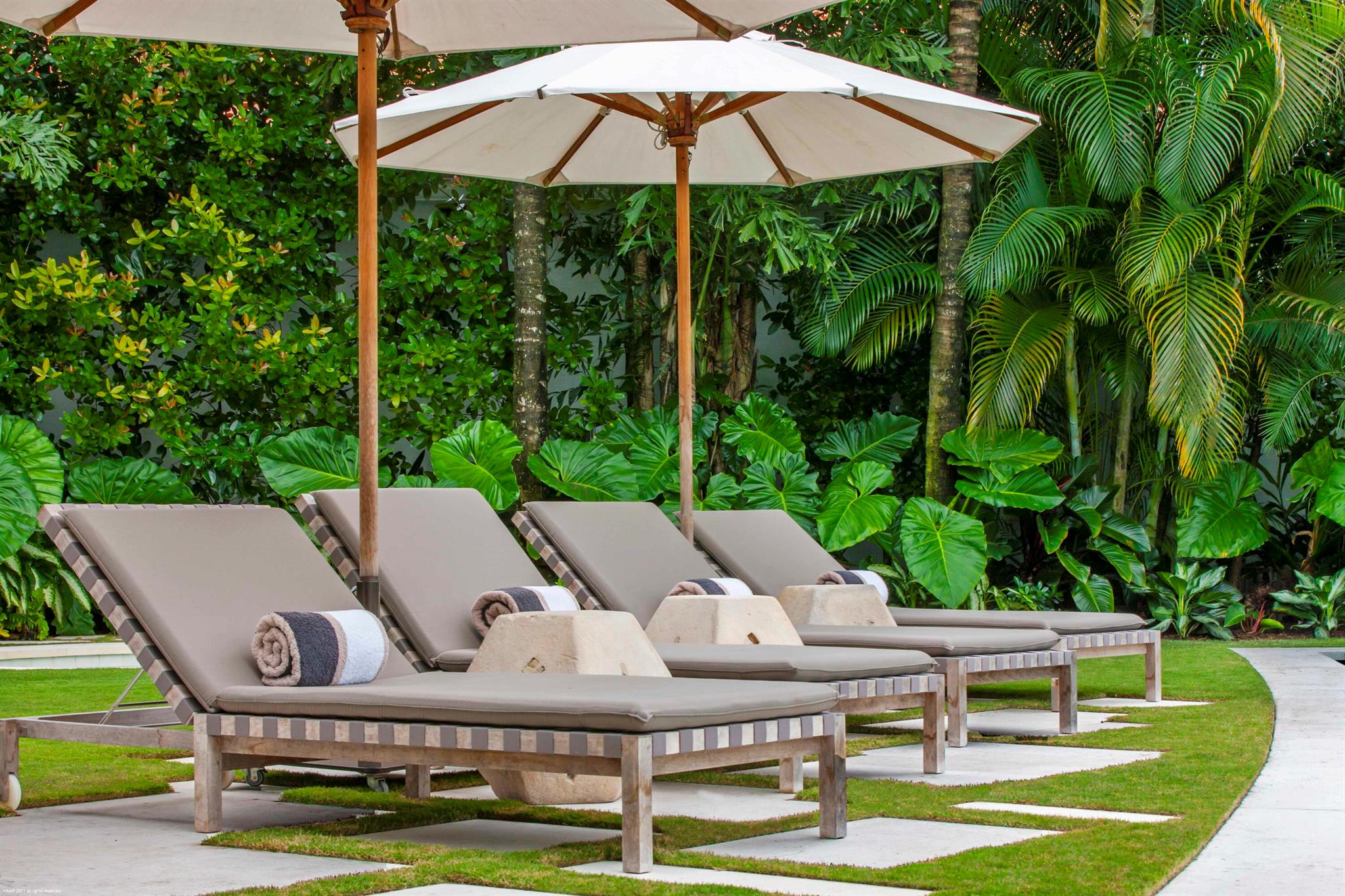 EQUESTRIAN CLUB ESTATES 2 - Residential