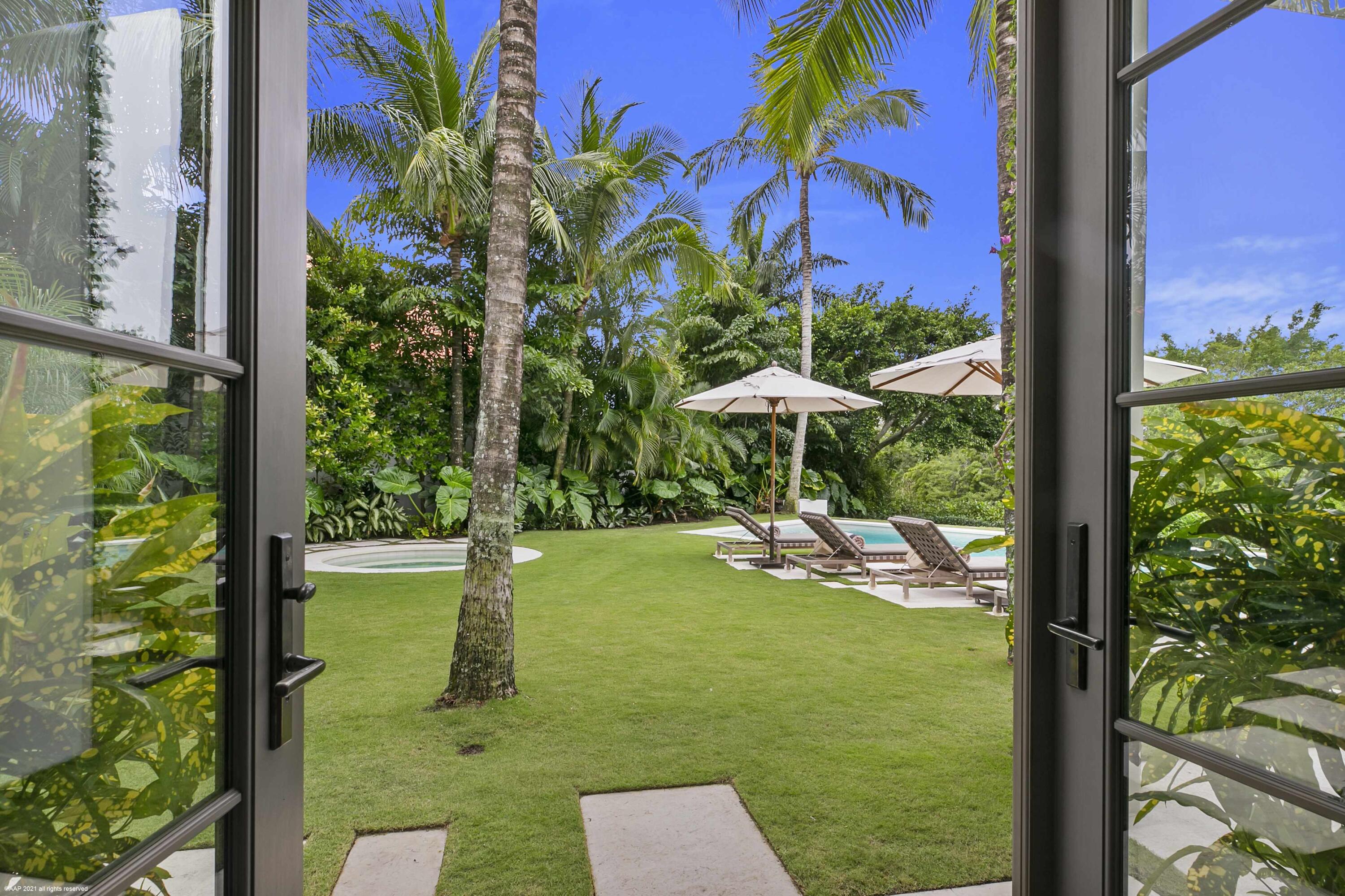 EQUESTRIAN CLUB ESTATES 2 - Residential