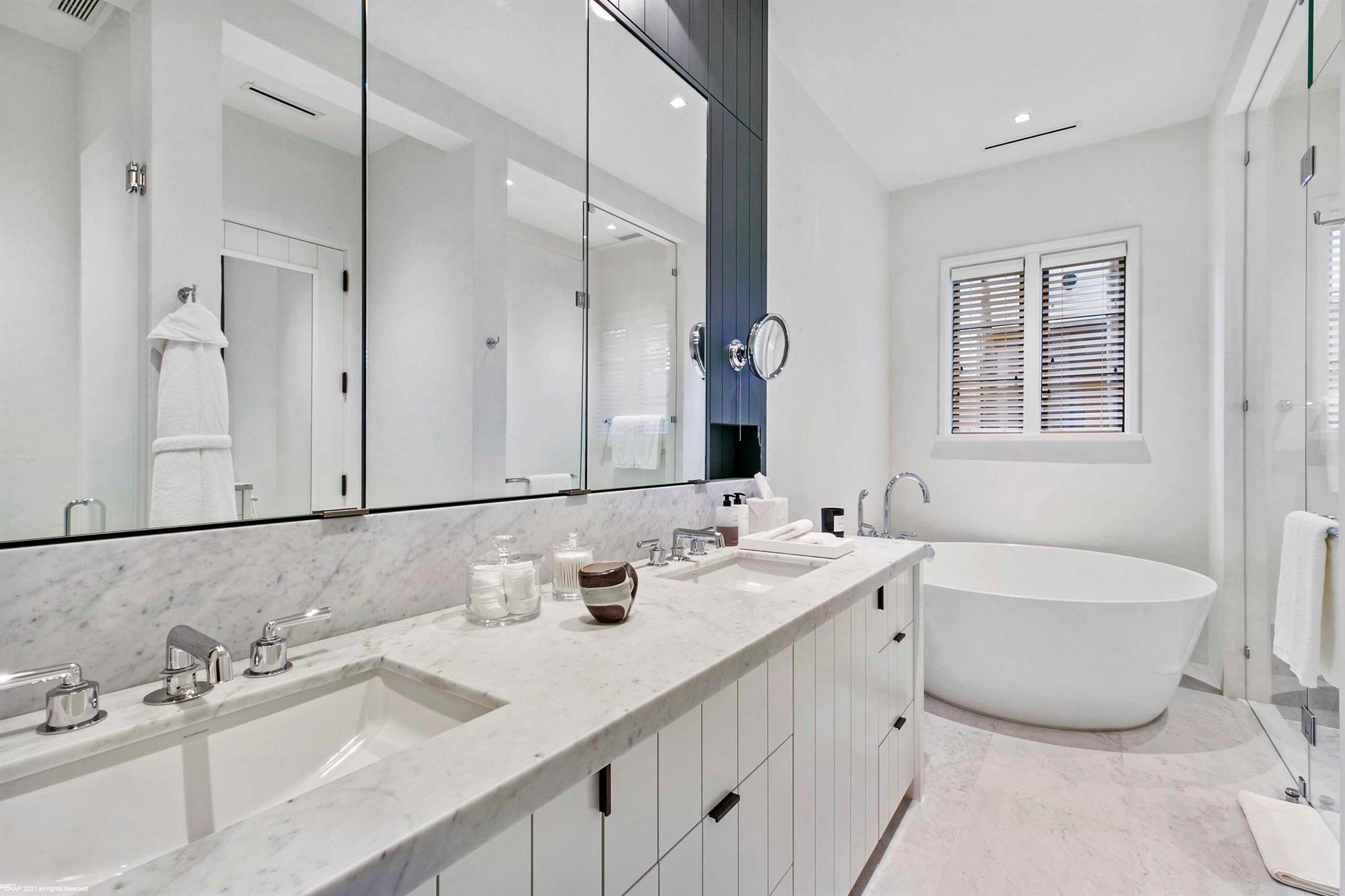 EQUESTRIAN CLUB ESTATES 2 - Residential