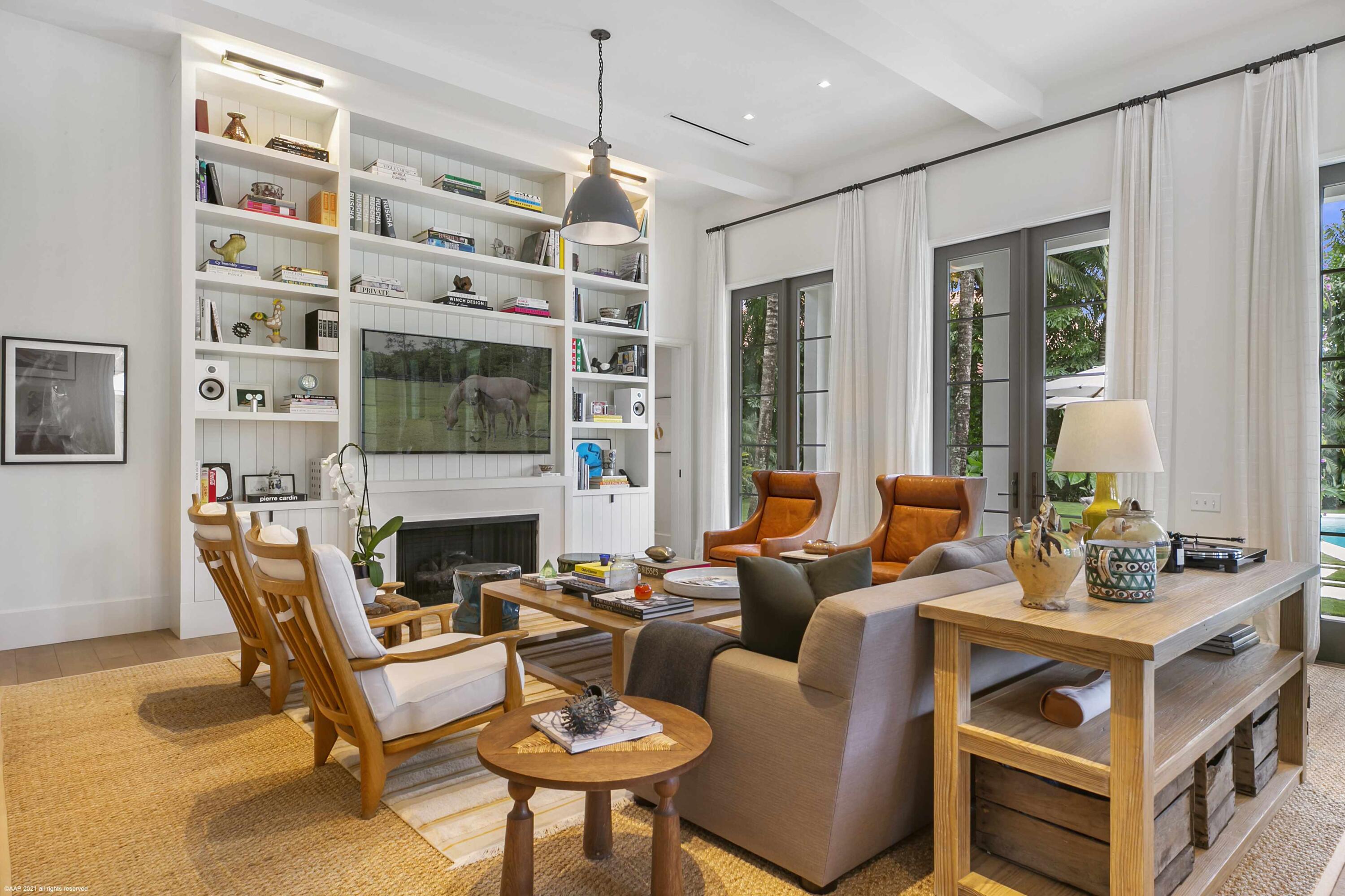 EQUESTRIAN CLUB ESTATES 2 - Residential