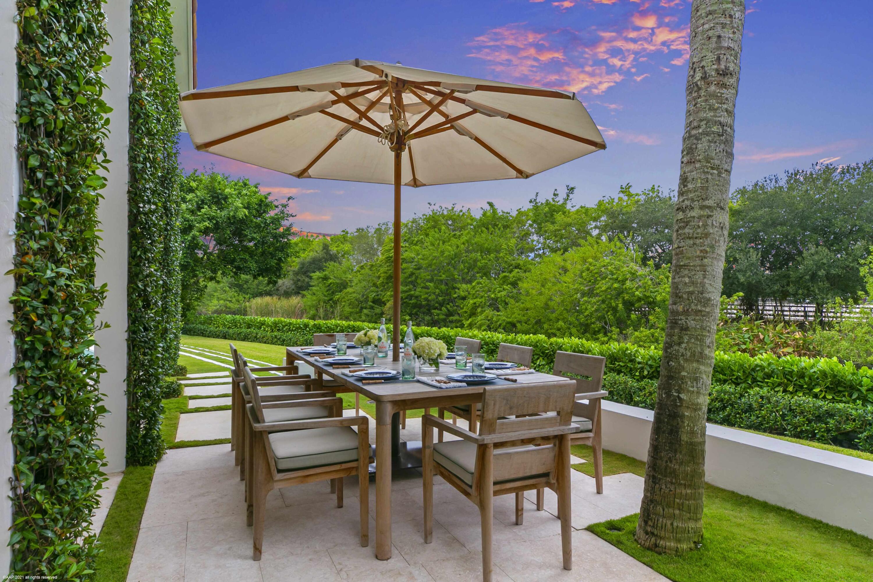 EQUESTRIAN CLUB ESTATES 2 - Residential