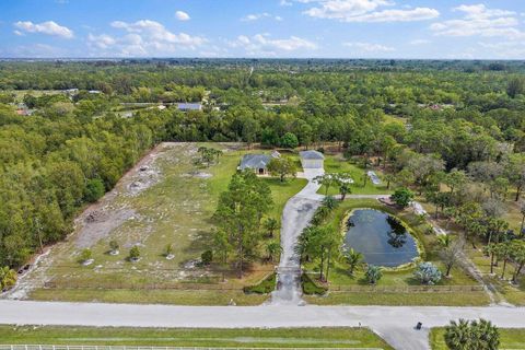 A home in Loxahatchee