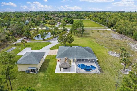 A home in Loxahatchee