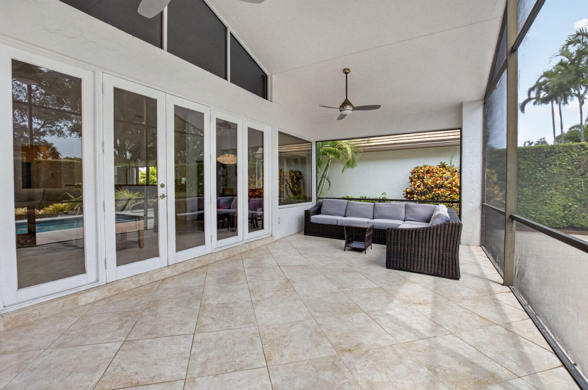 WHISPER TRACE - Residential