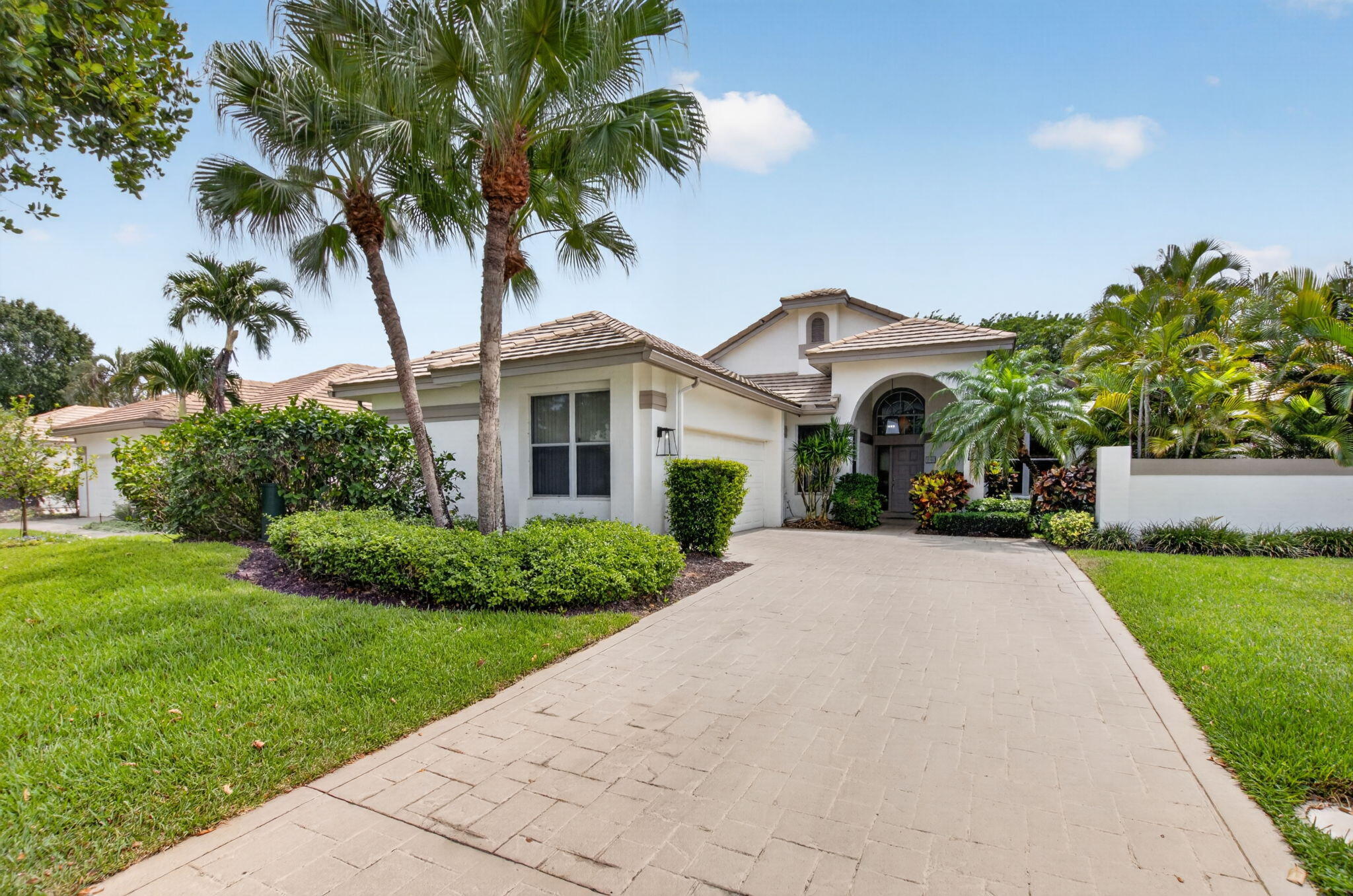 WHISPER TRACE - Residential